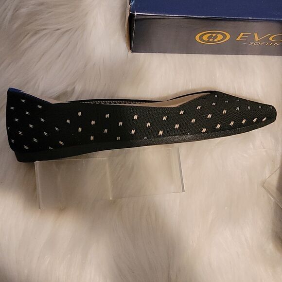 Evglow Stylish Flats Size 8 ,8.5 - Picture 5 of 5